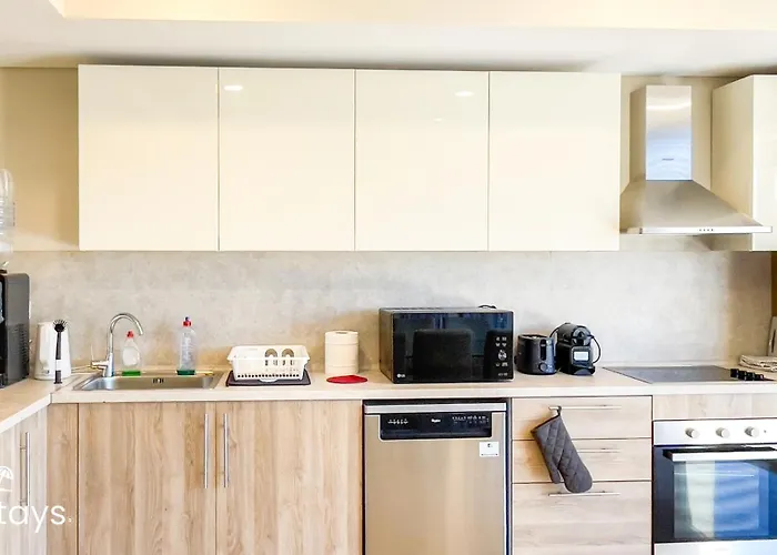 Apartman Ollystays Mangrovy Seaview Penthouse 3br & Pool Access *