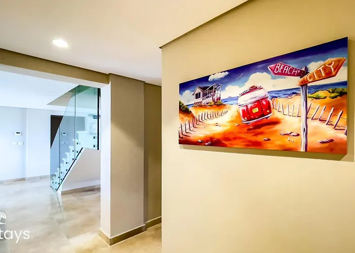 Apartman Ollystays Mangrovy Seaview Penthouse 3br & Pool Access Gurdaka
