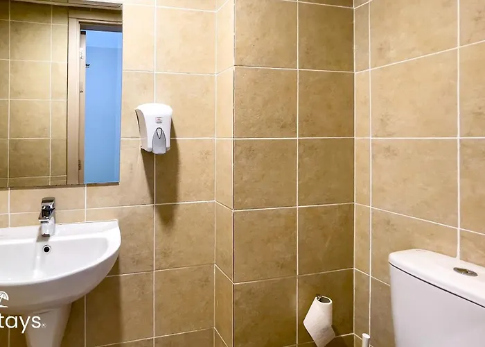 Ollystays Mangrovy Seaview Penthouse 3br & Pool Access *