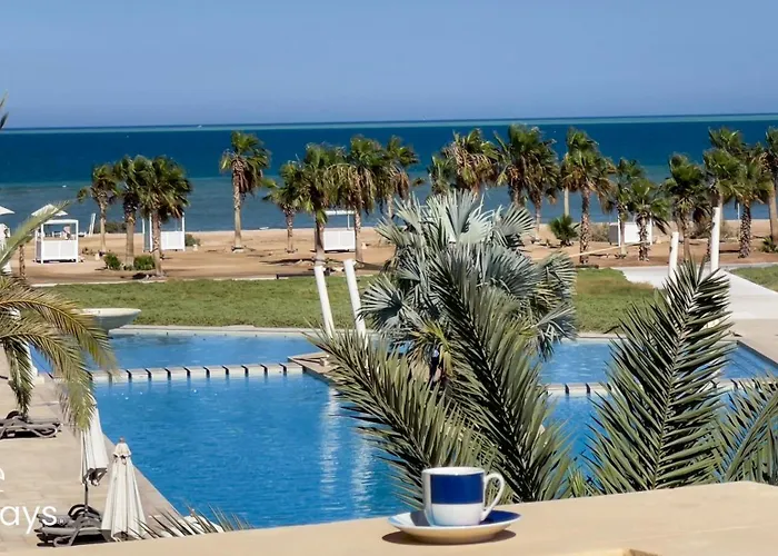 Ollystays Mangrovy Seaview Penthouse 3br & Pool Access Hurgada